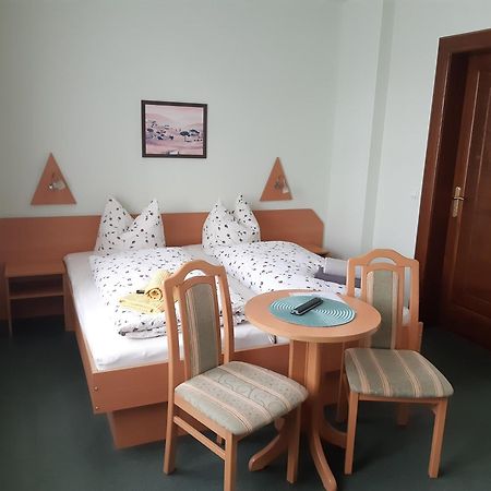 Pension Schoene Grossrohrsdorf Δωμάτιο φωτογραφία