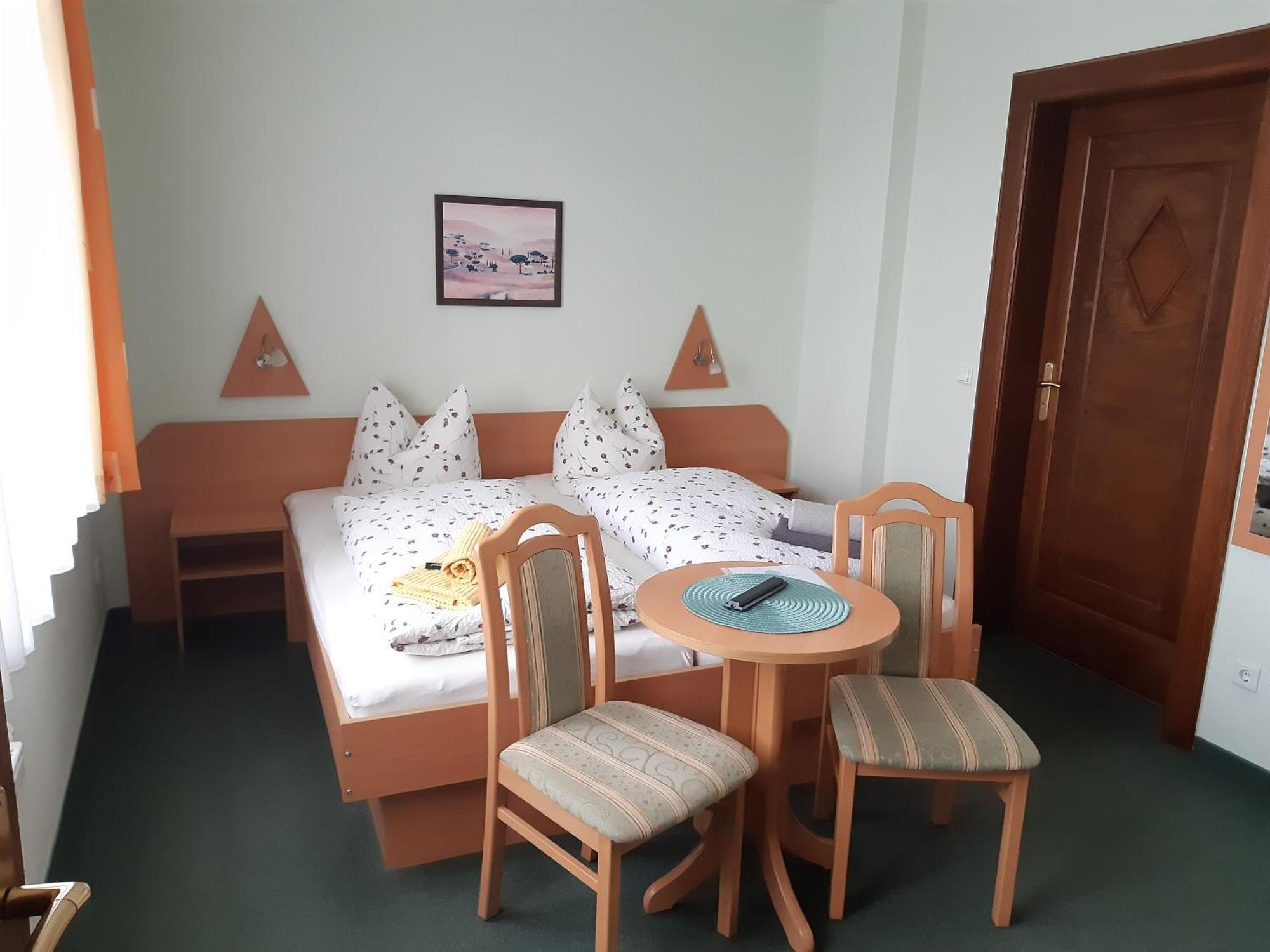 Pension Schoene Grossrohrsdorf Δωμάτιο φωτογραφία